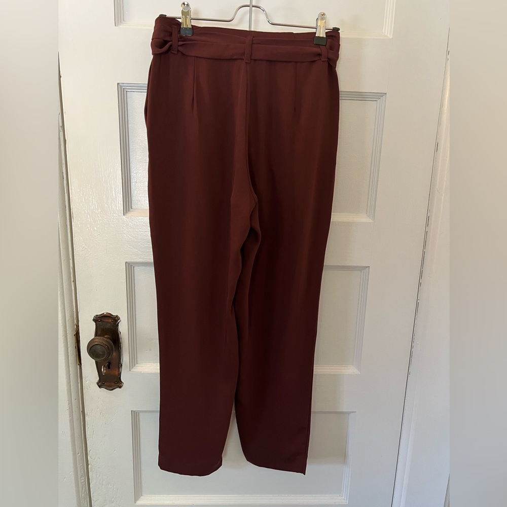 LAST CHANCE! H&M High-waisted trousers